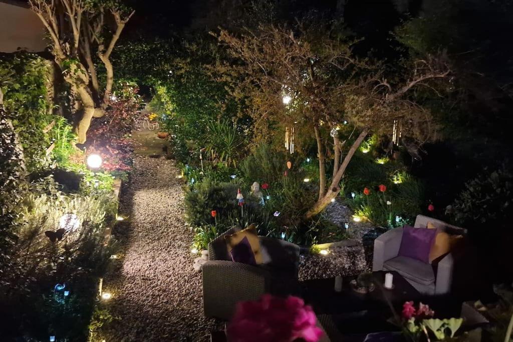 Monica Appartamento Con Giardino Al Ponte Vecchio فلورنس المظهر الخارجي الصورة